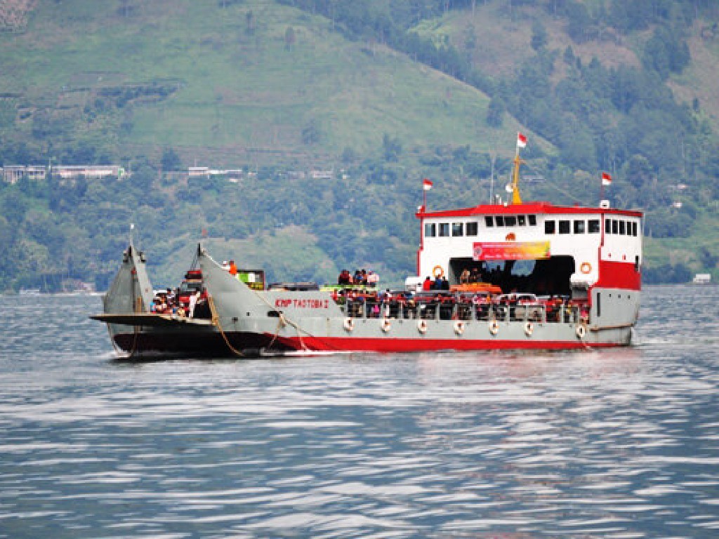 Mulai Agustus 2022, Kapal Penyeberangan di Danau Toba Terapkan e-Tiket