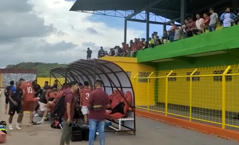 Disambut Ribuan Suporter, Bernardo Tavares Berharap Stadion BJ Habibie Lolos Verifikasi