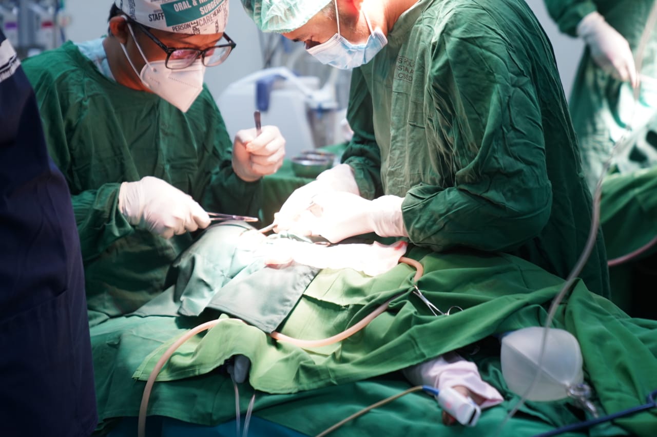 Operasi Bibir Sumbing Gratis Polda Sulbar Berlangsung Dua Hari