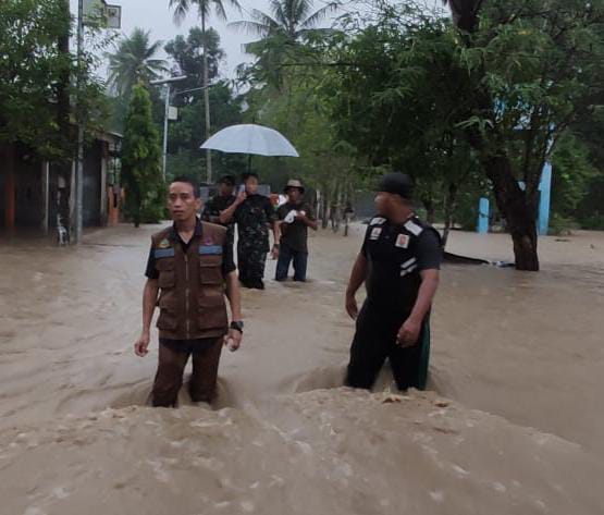 Banjir Kepung Sejumlah Titik di Mamuju Sulawesi Barat