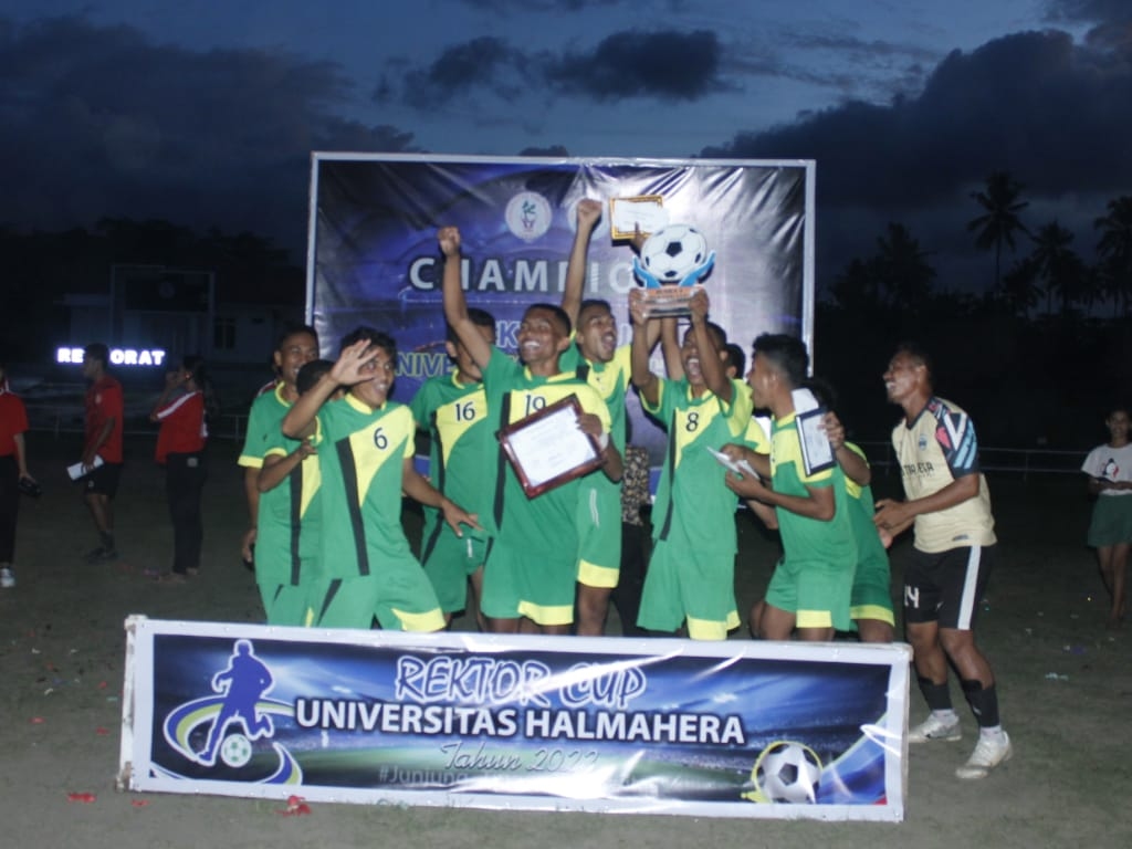 Laga Final Sepak Bola Putra-Putri Perebutan Piala Rektor Cup Uniera, Ini Juaranya