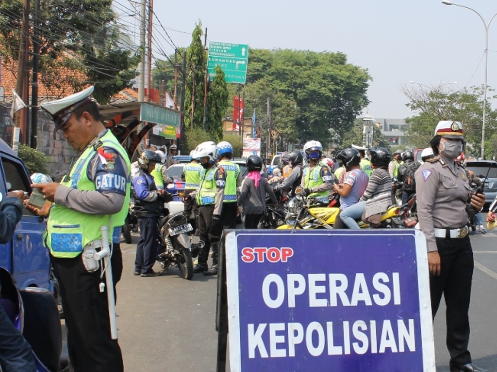Operasi Patuh 2022: Satlantas Polrestabes Makassar Tindak 2.381 Pelanggar