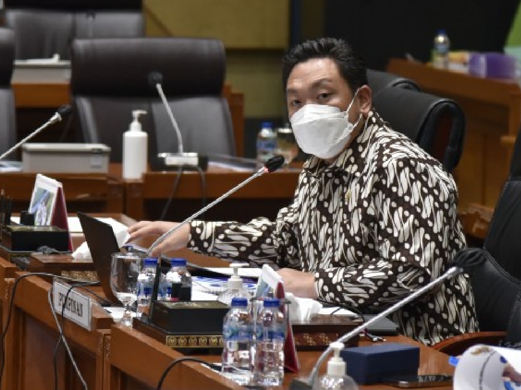 Minta Indonesia Kaji Ganja untuk Medis, DPR: Riset Adalah Hal yang Sangat Penting