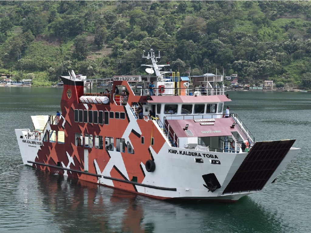 Mau ke Danau Toba, Ini Jadwal Kapal Feri untuk Agustus 2022