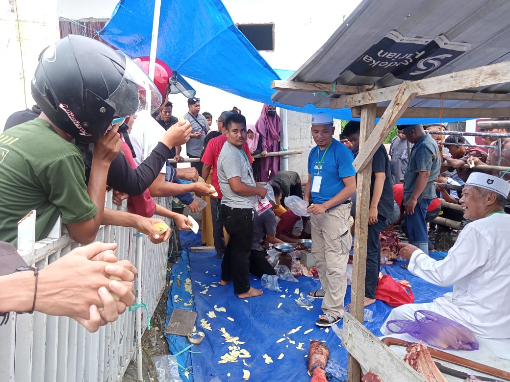 Sejumlah Warga di Mamuju Kecewa Tak Kebagian Daging Sapi Kurban Presiden Jokowi