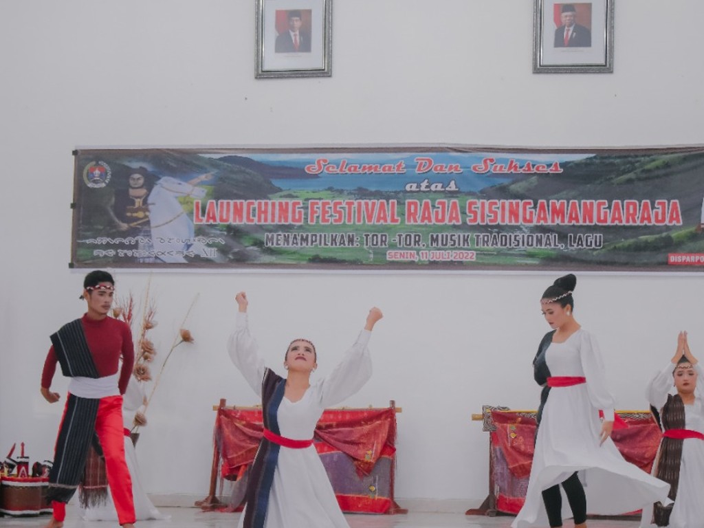 Festival Raja Sisingamangaraja Tahun 2022 di Humbang Hasundutan