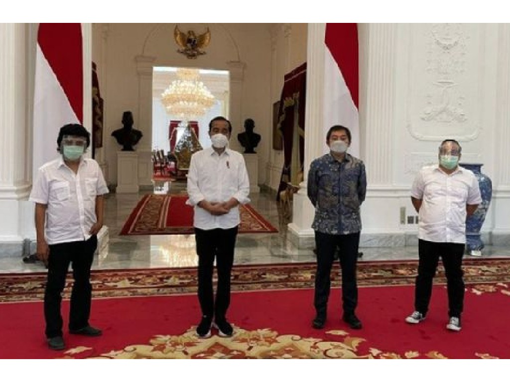 Mendadak Jokowi Panggil Adian Napitupulu ke Istana, Ada Apa?