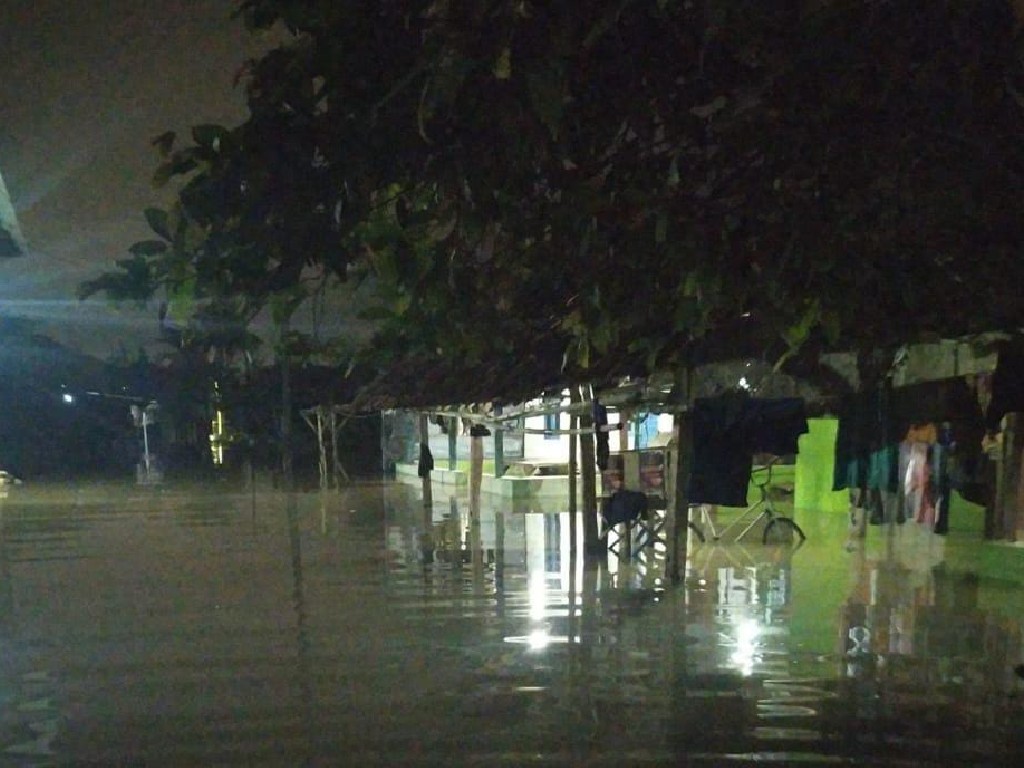 Banjir Karawang Jawa Barat, 304 Rumah Warga Terendam