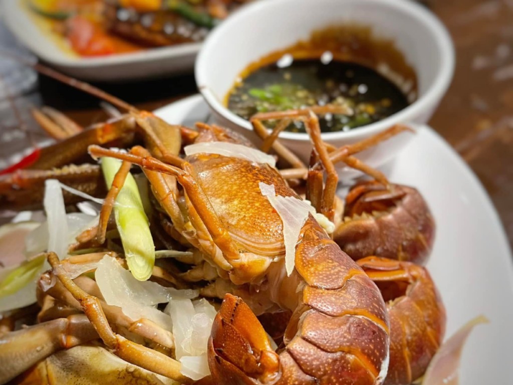Lobster Toba, Sajian Unik dan Gurih dari Perairan Danau Toba