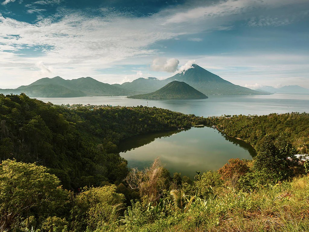 Sejumlah Tradisi Unik untuk Menjaga Kelestarian Alam di Indonesia