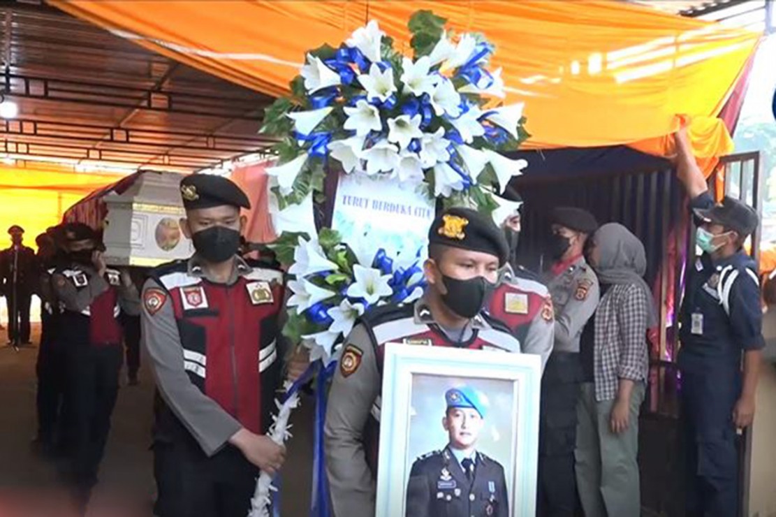 IPW Menilai Pemakaman Secara Dinas Brigadir Yoshua Menunjukkan Dia Korban, Bukan Pelaku