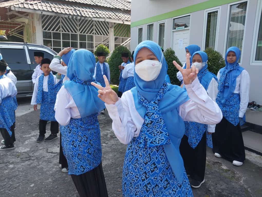 Zahra Allya Jadi Kebanggaan Sekolah dan Kota Cirebon