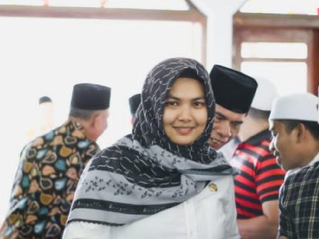Tepati Janji, Wakil Bupati Madina Rutin Salurkan Gajinya untuk Warga