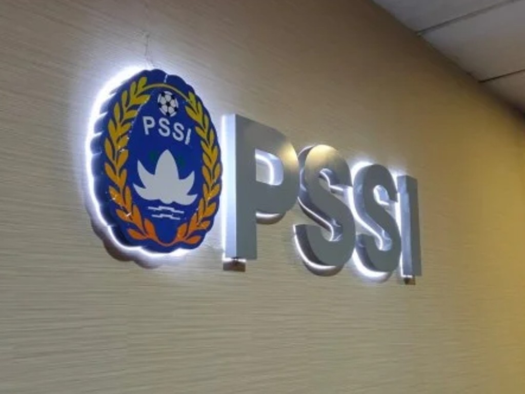 PSSI Hukum 18 Wasit, Empat Diantaranya yang Memimpin Laga PSM Makassar