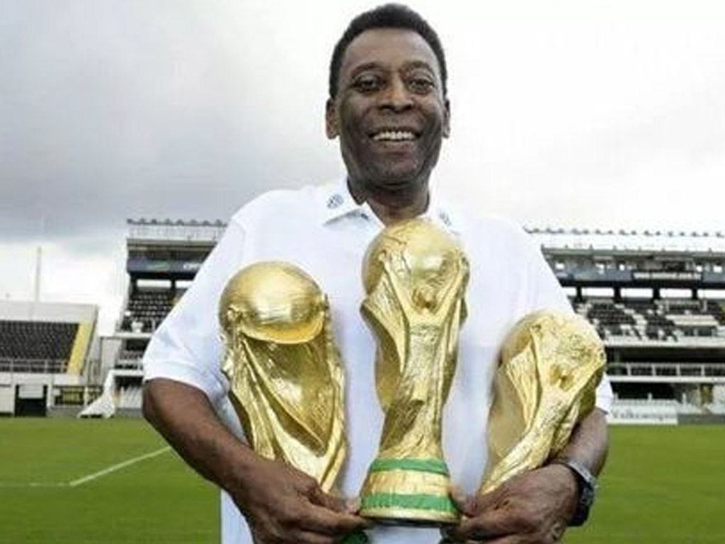 Dua Pekan di Rumah Sakit, Legenda Sepak Bola Brasil Pele: Saya Baik-baik Saja