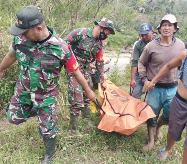 Mayat Seorang Pemain Judi yang Hanyut di Sungai Mamasa Ditemukan di Pinrang