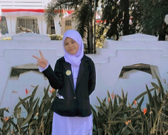 Siswi SMPN 1 Juara Pidato Islami Pentas PAI Tingkat Kota Cirebon