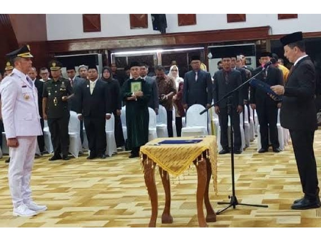 Pj Gubernur Aceh Lantik Pj Wali Kota Sabang