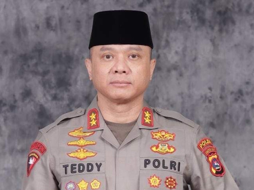 Profil Teddy Minahasa Putra, Pernah Ajudan Jusuf Kalla Kini Jadi Kapolda Jawa Timur