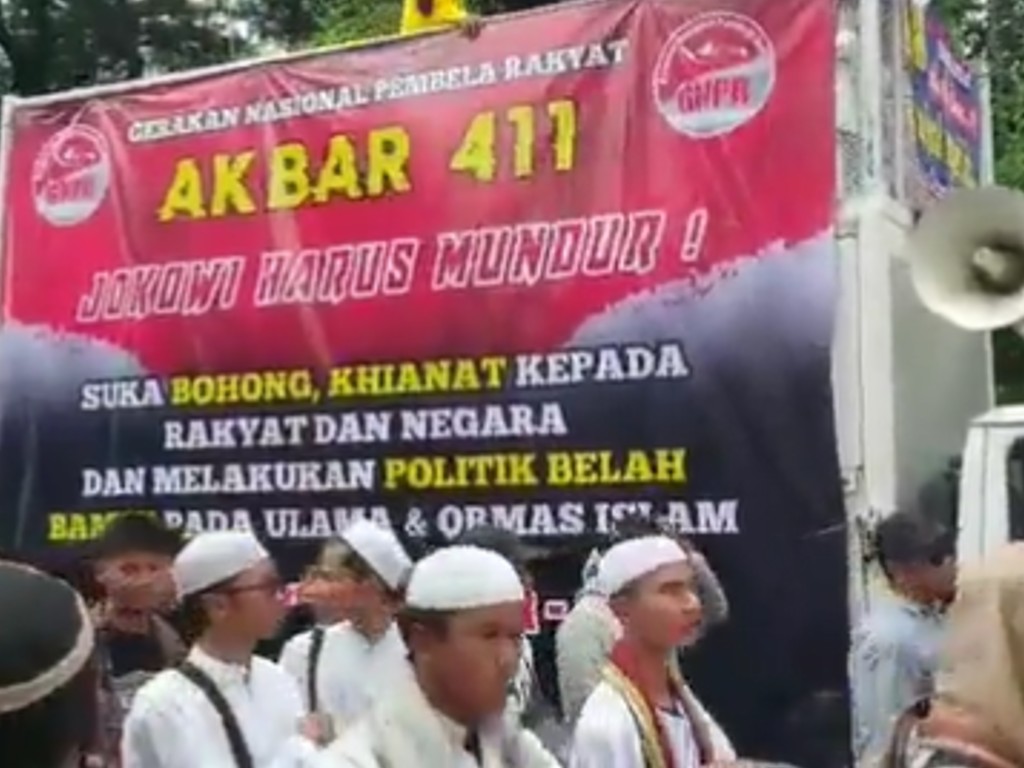 Massa Aksi 411 Demo Depan Istana, Presiden Jokowi ke Jatim Urusan Kerja