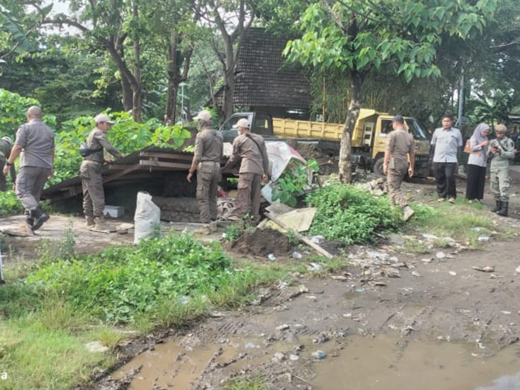 Satuan Polisi Pamong Praja Tertibkan Aset Pemprov Sulsel Seluas 6,9 Hektare