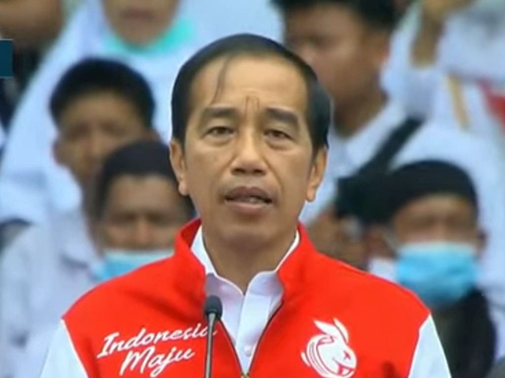10 Ciri-ciri Pemimpin 2024 Versi Jokowi, dari Kerutan Wajah Hingga Rambut Putih