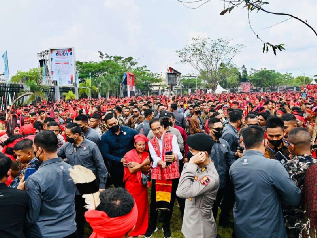 Sampaikan Perkembangan Pembangunan IKN Nusantara, Jokowi: Ada Dayak Center Juga
