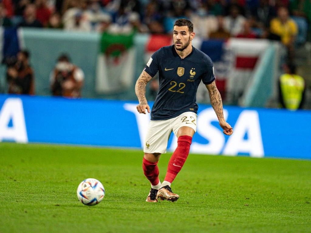 Profil Lengkap Theo Hernandez Pencetak Gol Tercepat Sementara di Piala Dunia 2022