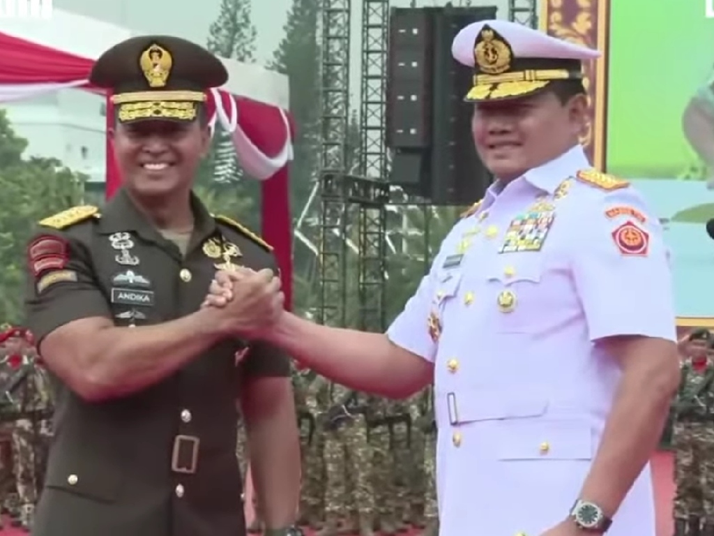 Serah Terima Jabatan Panglima TNI dari Jenderal Andika Perkasa ke Laksamana Yudo Margono