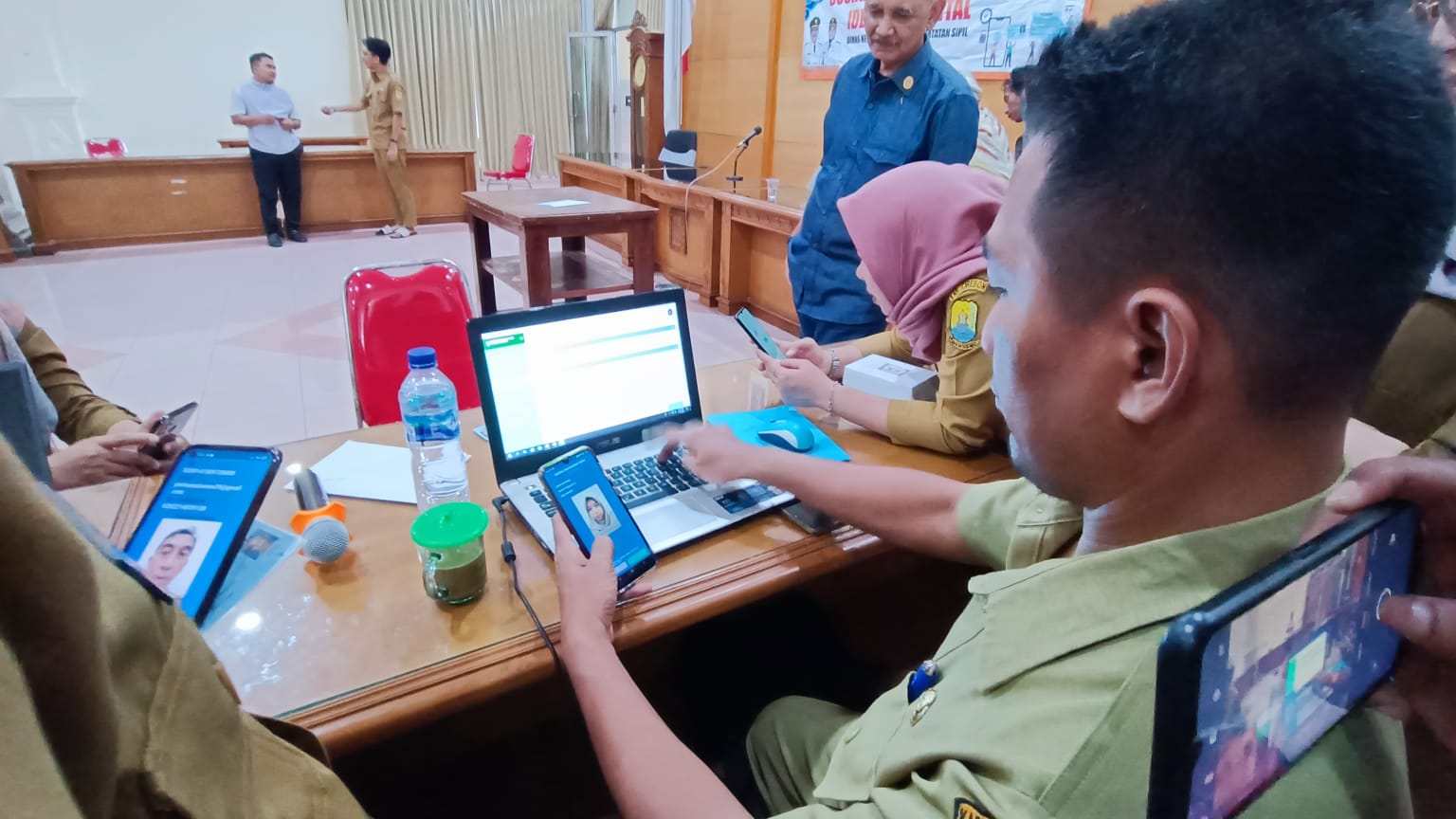 Disdukcapil Kabupaten Cirebon Gencarkan Sosialisasi Penggunaan Identitas Digital