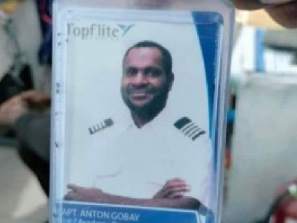 Beli Senpi Ilegal untuk Papua, Pilot Indonesia Anton Gobay Diadili di Filipina