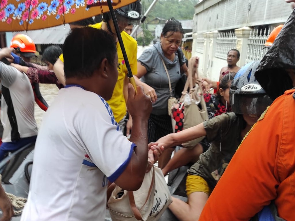 Banjir Manado, Lima Korban Meninggal Dunia 