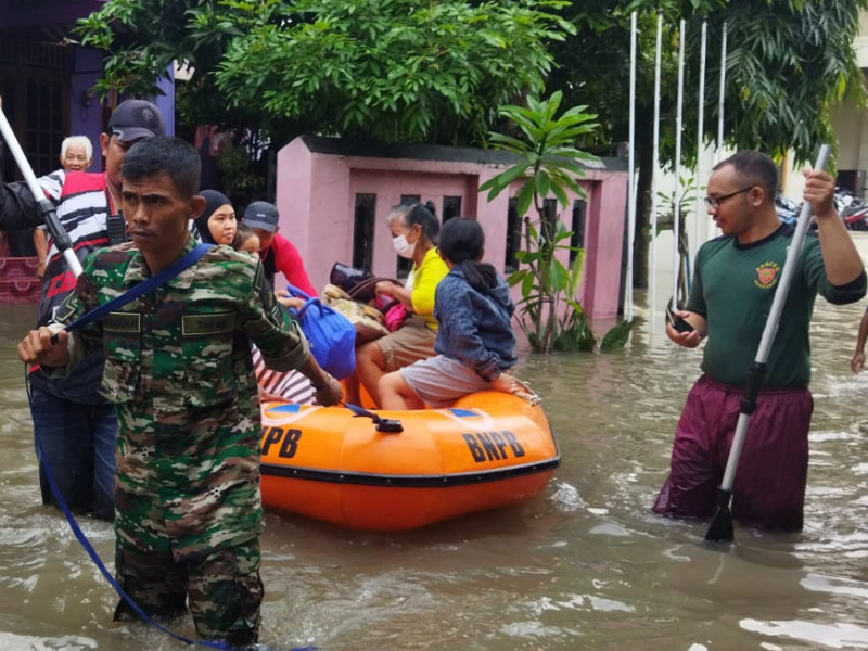 Banjir di Kota Solo Meluas, Sebanyak 7.885 Warga Mengungsi