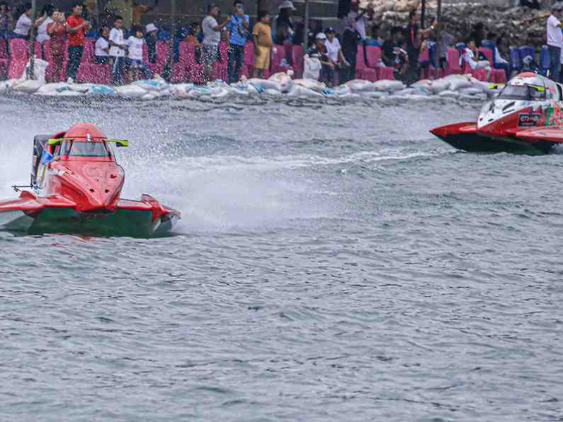 Gak Harus ke Balige, Kalian Bisa Menonton F1 Powerboat di Ajibata