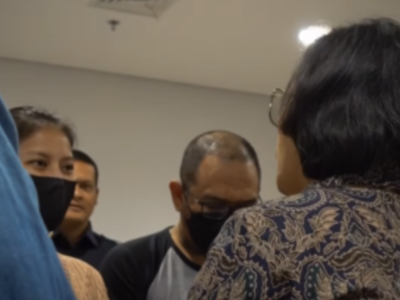 Menteri Sri Mulyani Besuk David di RS Mayapada, Sampaikan Permohonan Maaf