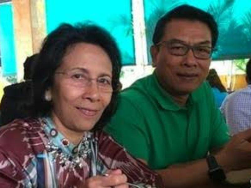 Istri Tercinta KSP Moeldoko, Koesni Harningsih boru Nasution Wafat, Jokowi Datang Melayat