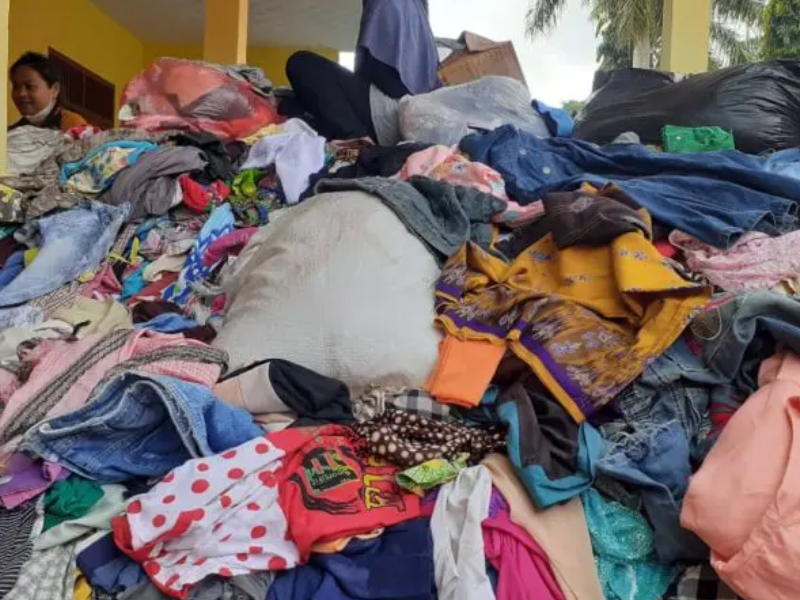 Alasan Orang Indonesia Suka Pakaian Bekas Impor Meski Sudah Dilarang