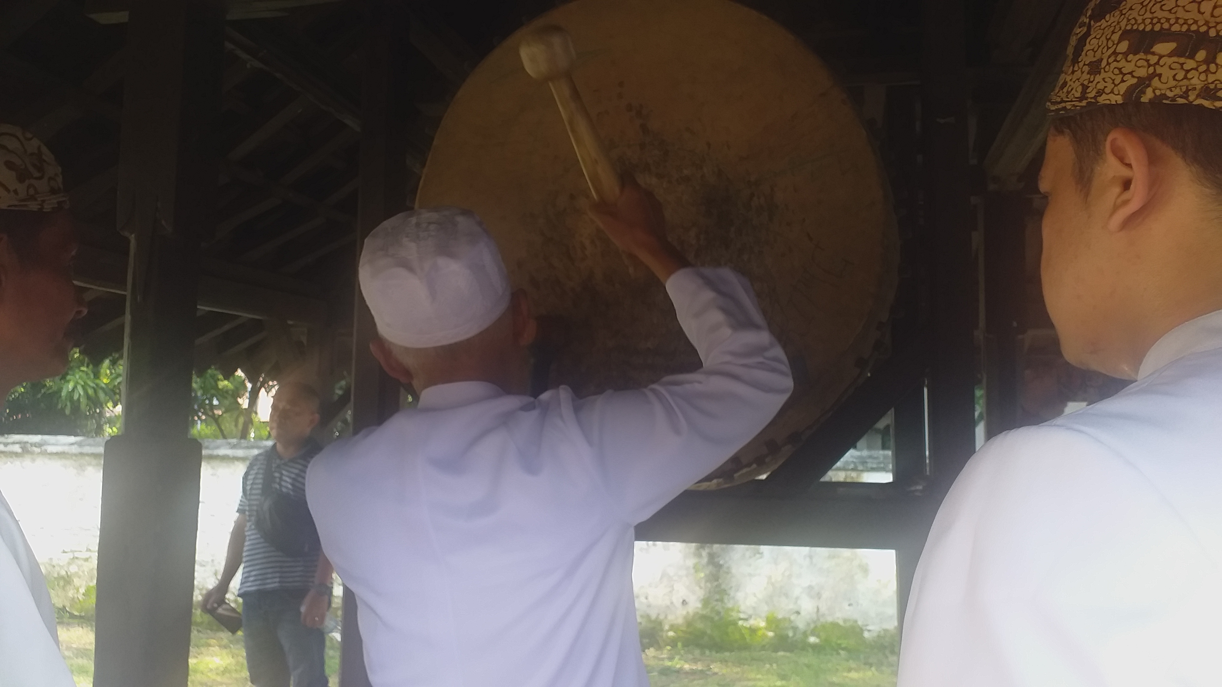 Tradisi Drug Dag Keraton Kasepuhan Cirebon Sambut Ramadan