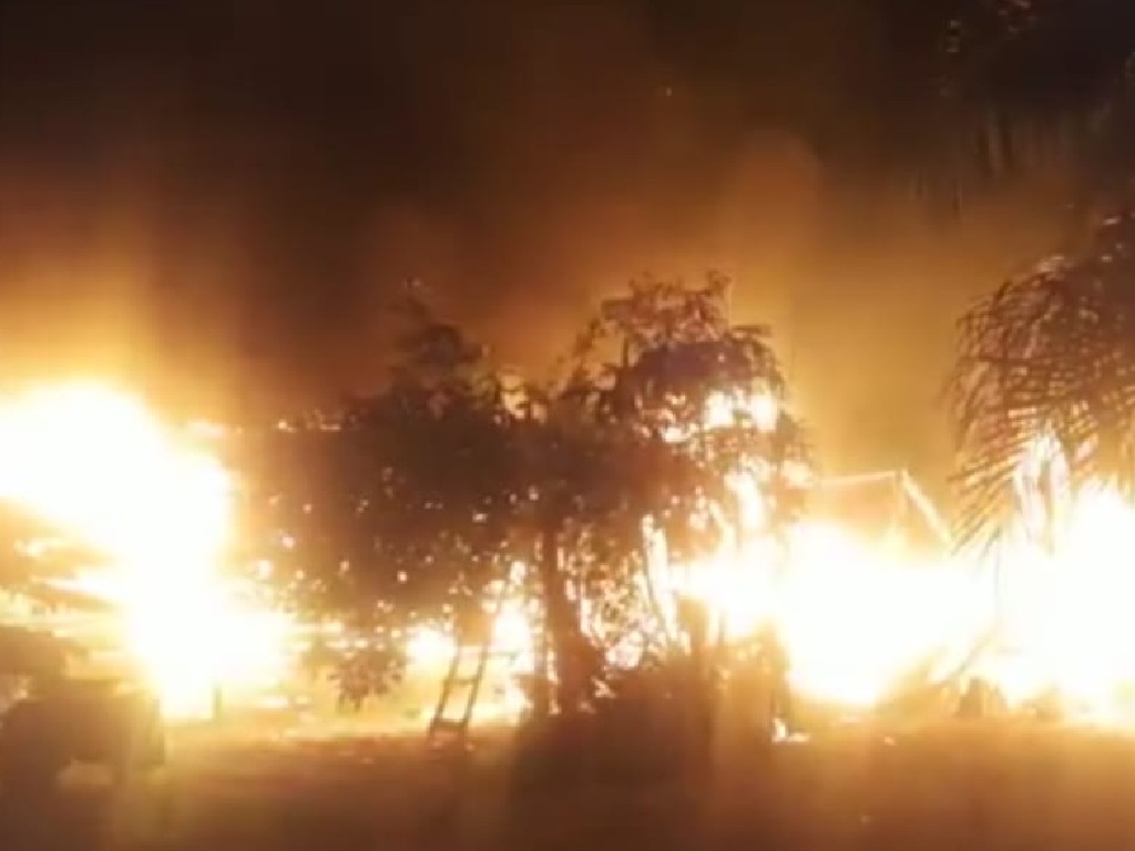 12 Bilik Santri Pesantren Bustanul Huda Aceh Barat Daya Terbakar