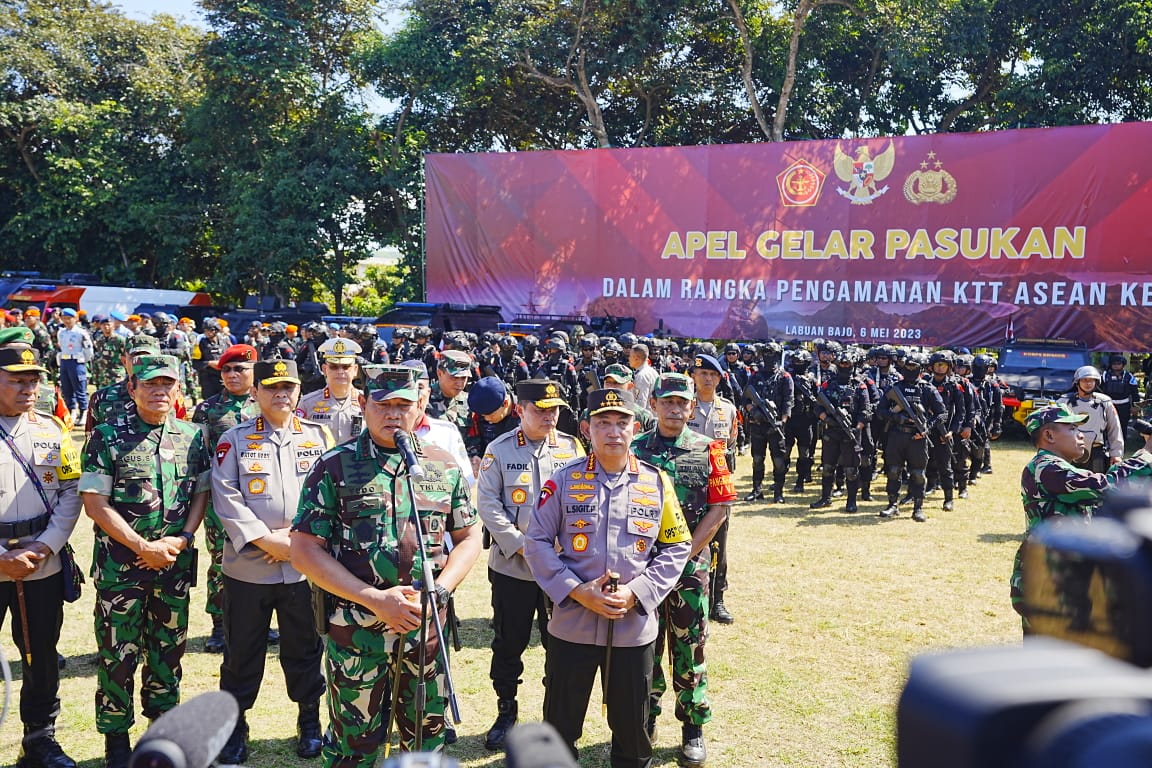Kapolri dan Panglima Tegaskan TNI-Polri Bersinergi dan Solid Amankan KTT ASEAN