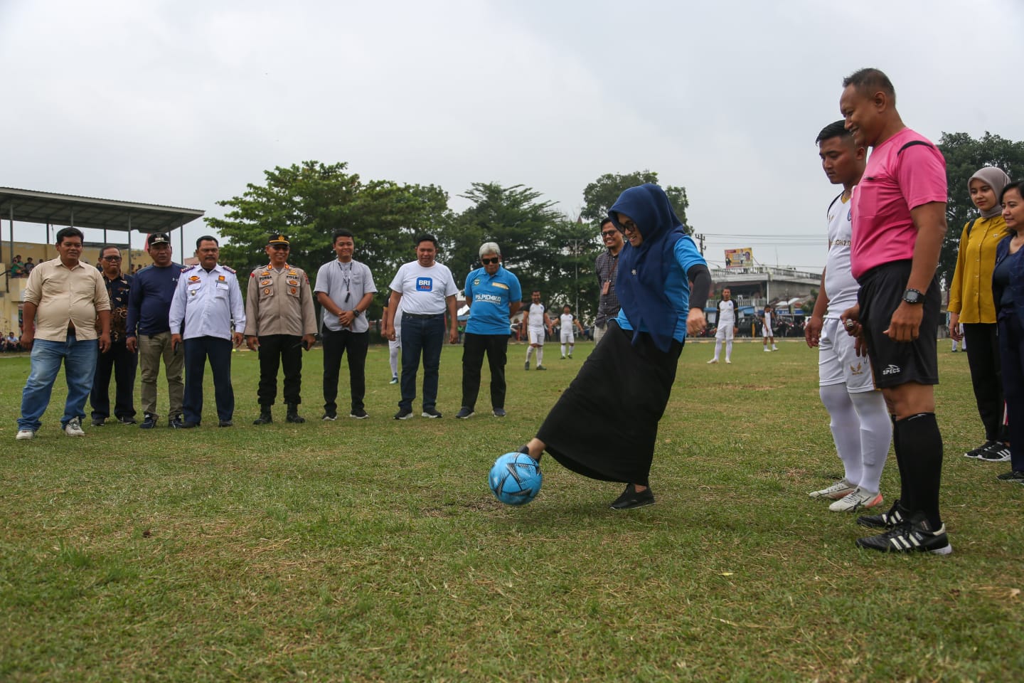 Buka Pertandingan Persahabatan PS Pemko Siantar, Susanti: Bangkitkan Persepakbolaan