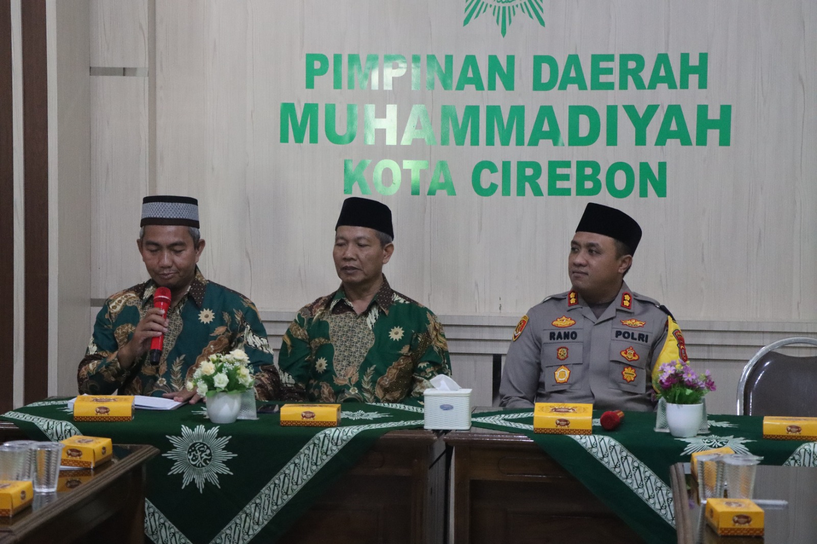 Tingkatkan Sinergitas Kapolres Cirebon Kota Silahturahmi dengan Tokoh Agama
