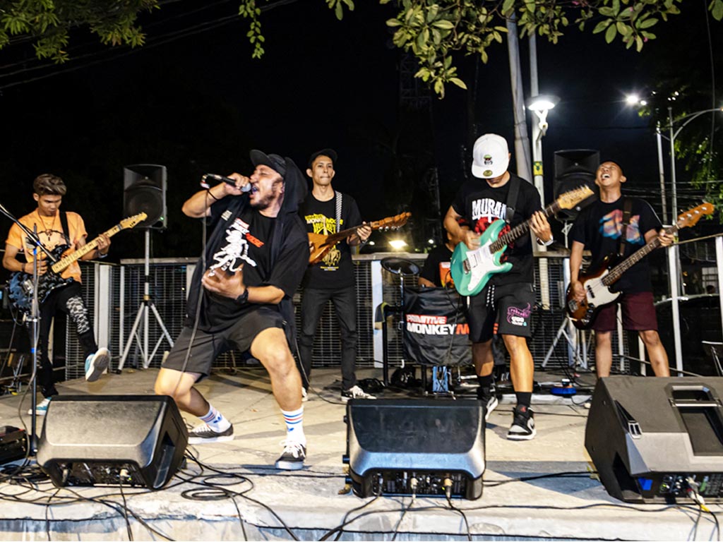 Unit Punk Primitive Monkey Noose Sambangi Swag Event Saat Tur di Tanah Jawa