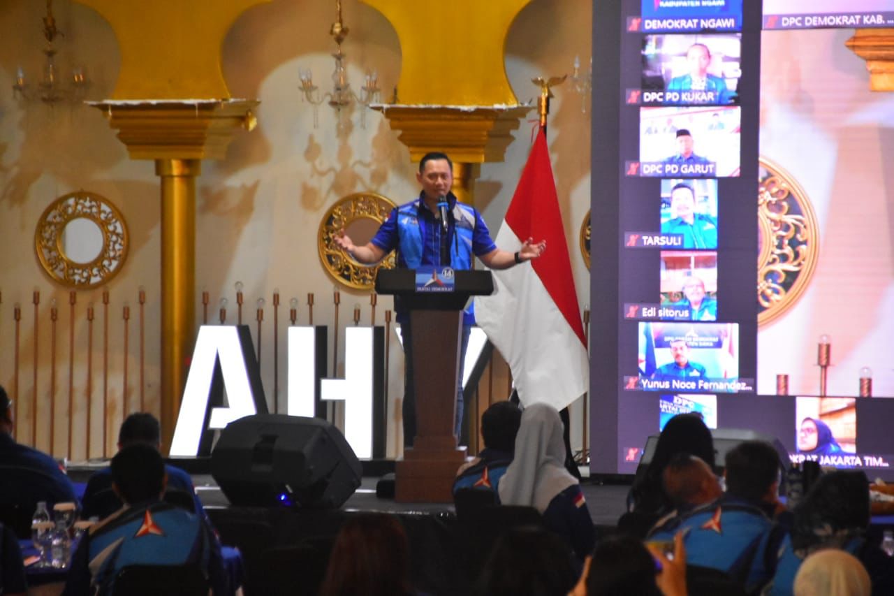 AHY Awali Kampanye di Tahun 2024 Bersama Ribuan Warga Cirebon