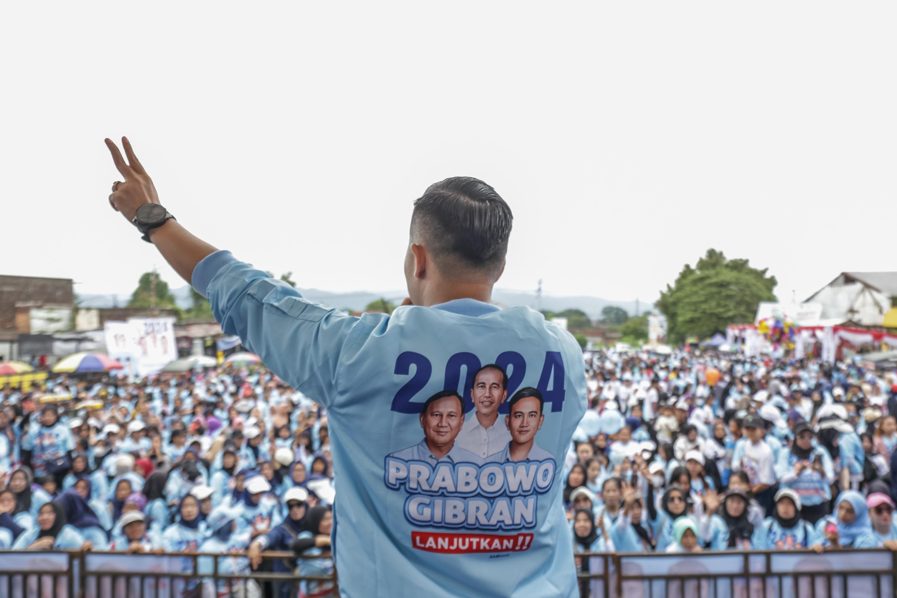 Keluar dari TMP PDIP, Chrisman Gelar Panggung Rakyat: Ikut Langkah Ara Dukung Prabowo-Gibran