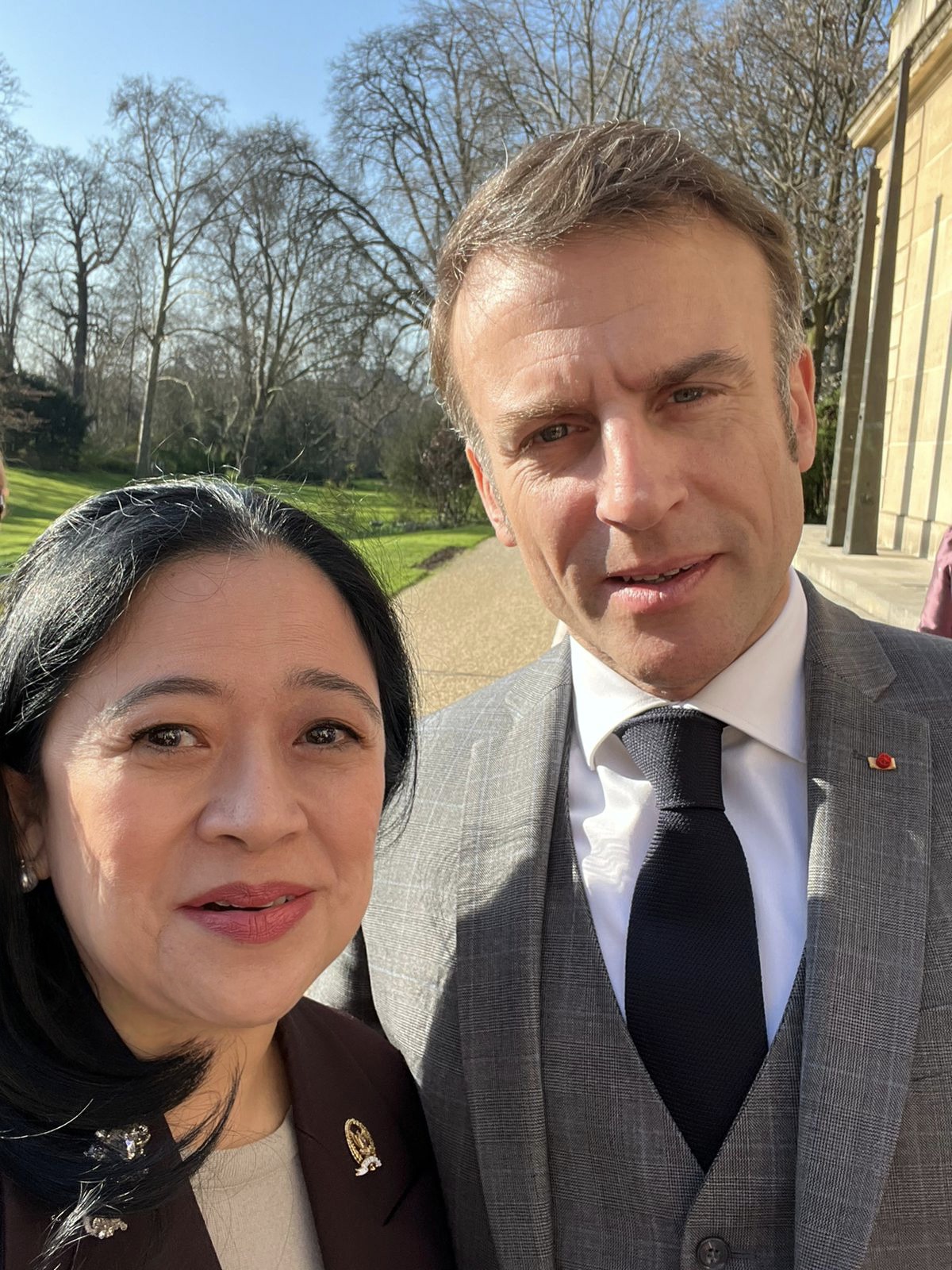 Di Sela KTT di Prancis, Puan Bertemu dengan Presiden Macron