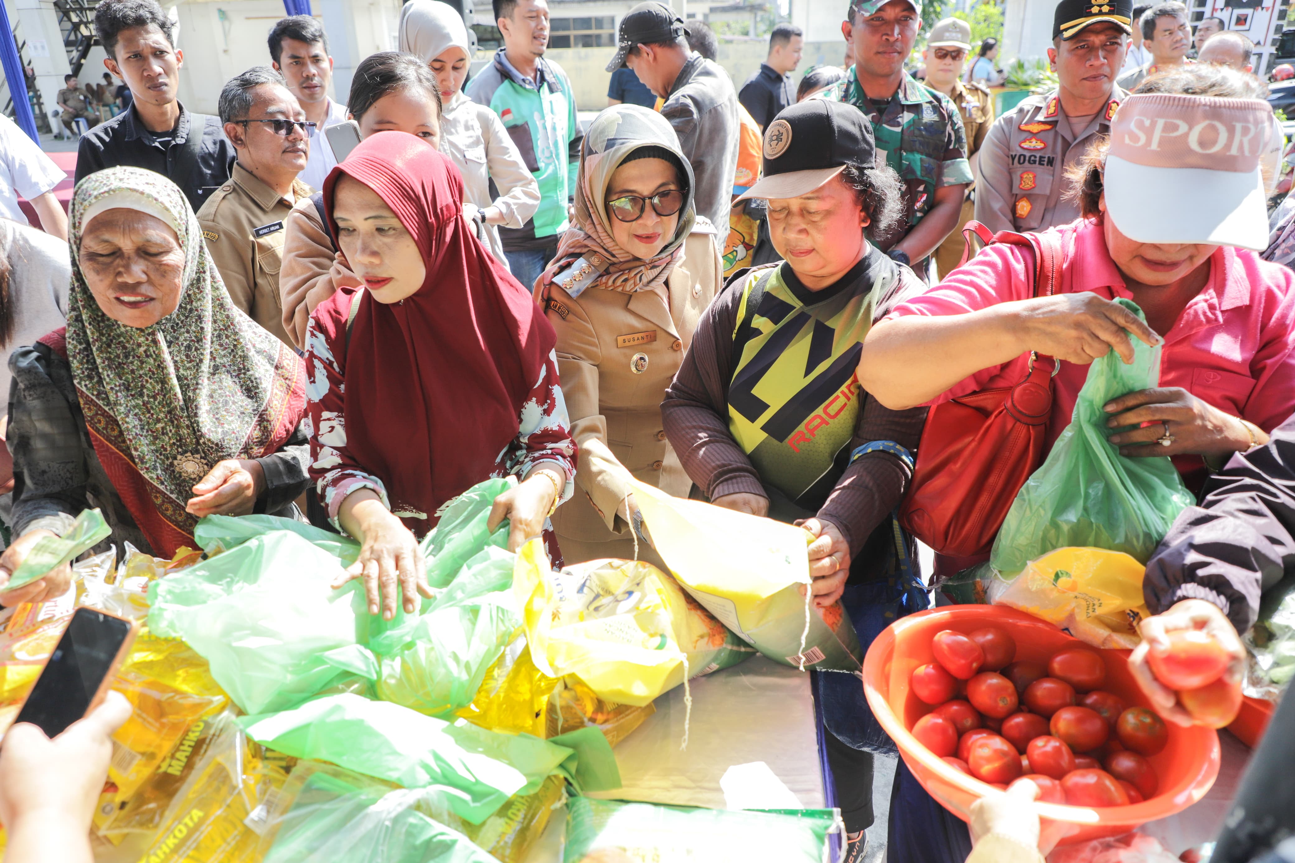 Jelang Idul Fitri, Pemko Pematangsiantar Gelar Pasar Murah di Delapan Kecamatan