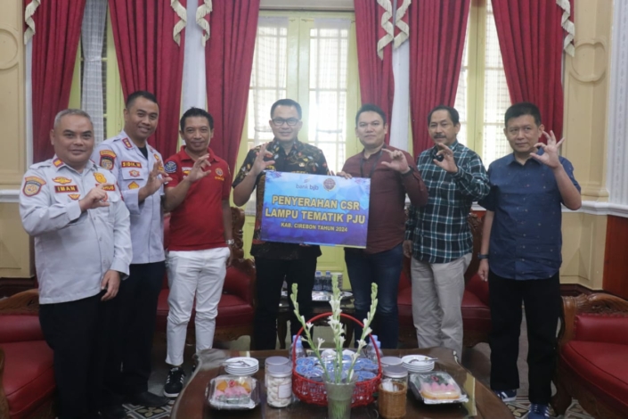 Terima Bantuan PJU dari Bjb, Pj Bupati Cirebon: Untuk Kesempatan Masyarakat