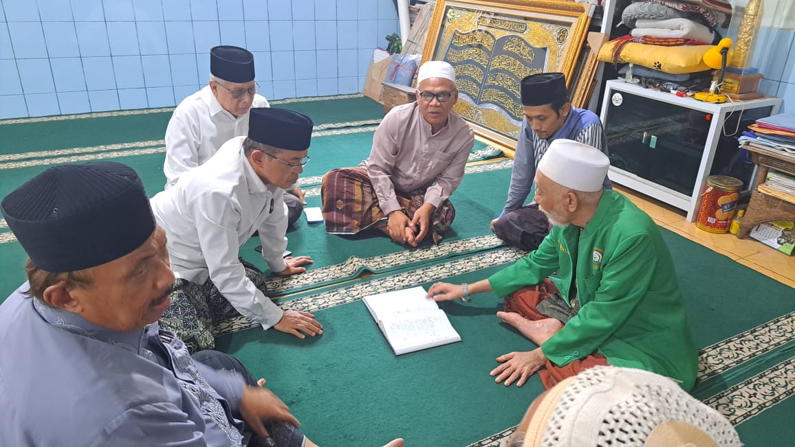 Minta PKB dan PBNU Kembali Pada Khitah Masing-masing, KH Ahmad Muhtadi: Jangan Cekcok