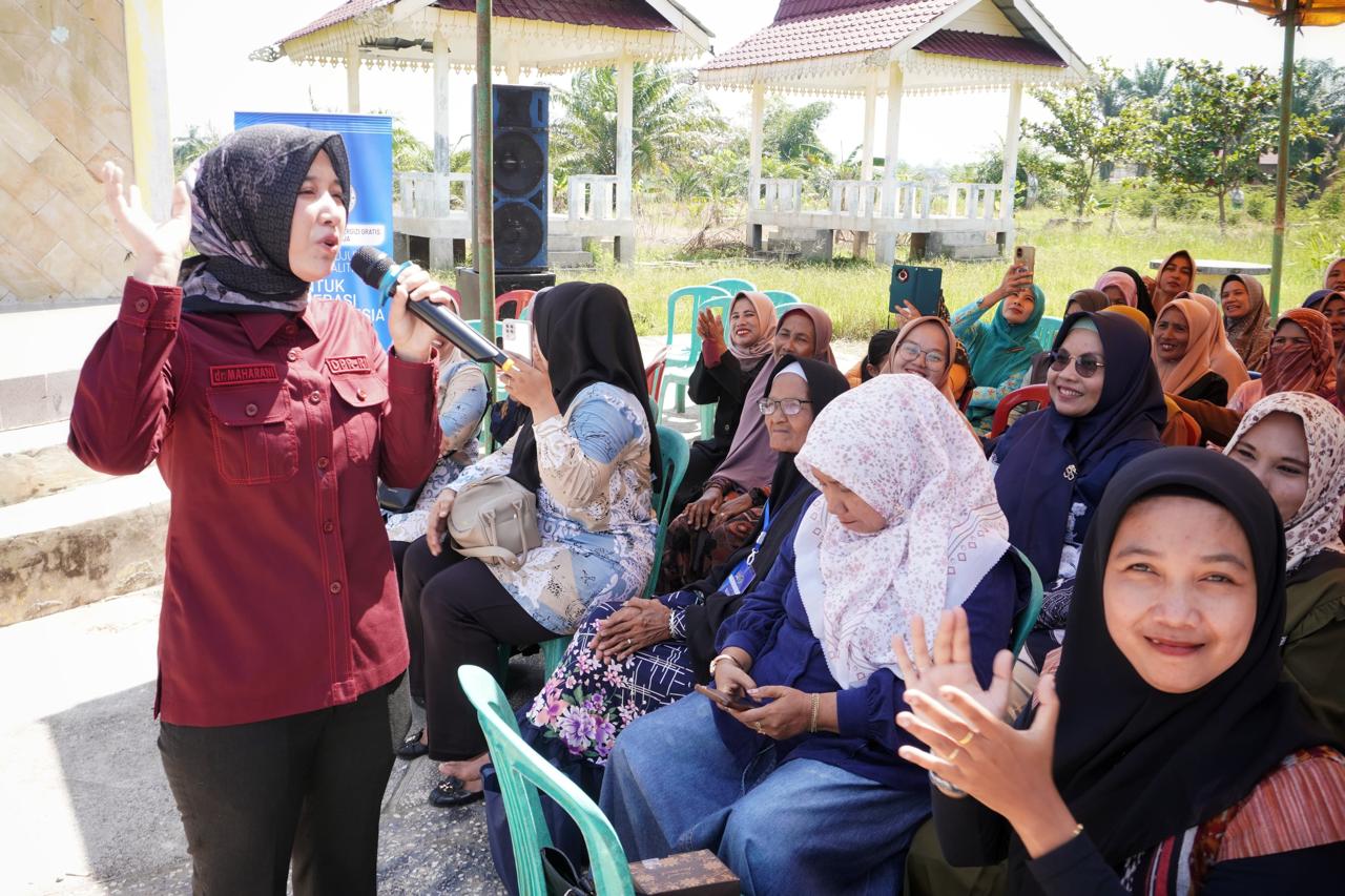 Sosialisasi Program Makanan Bergizi Gratis Bersama Anggota Komisi IX DPR RI di Rokan Hilir